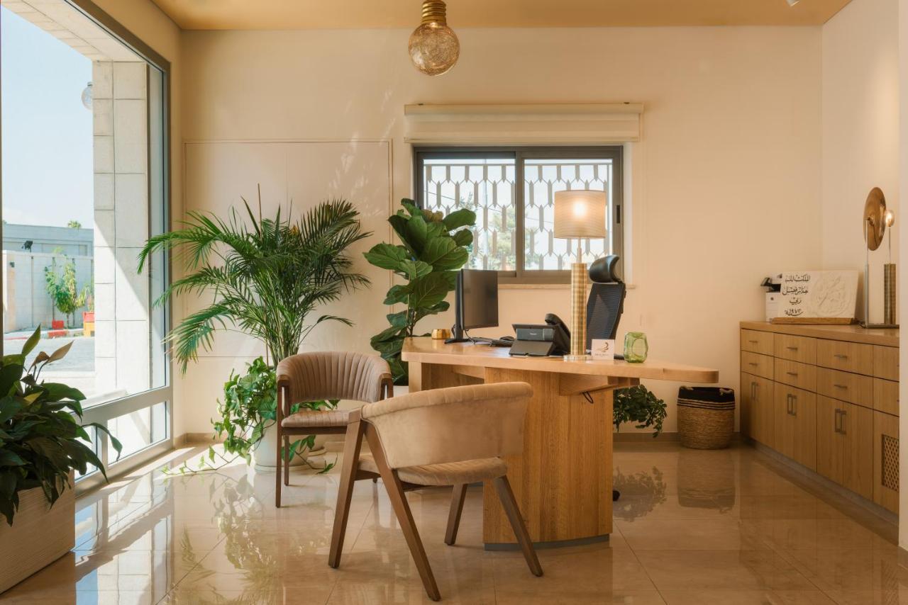 Dar Al Mauge Boutique Hotel With Outdoor Pool Bethlehem Exterior foto